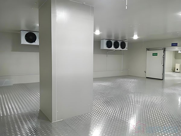 小型冷库设备报价如何计算？费用构成与影响因素