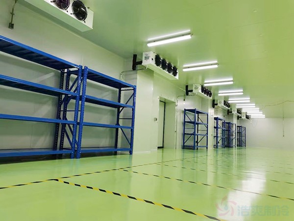 疫苗冷库库体及制冷设备安装现场