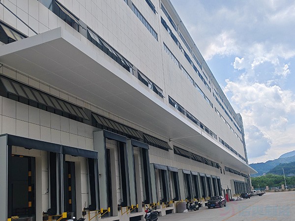 福建大型物流园区冷库建设完工