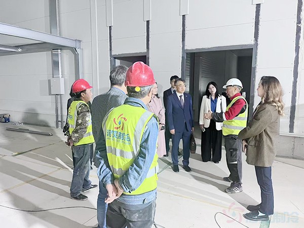 中国驻阿拉木图总领事苏方遒视察浩爽制冷哈萨克斯坦屠宰场冷库项目现场拍摄